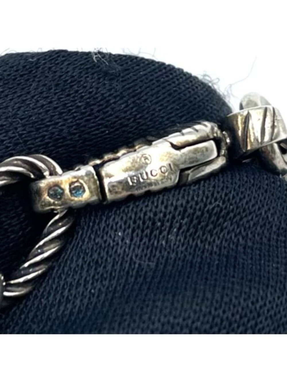 Gucci Interlocking Silver Bracelet - Picture 4 of 8